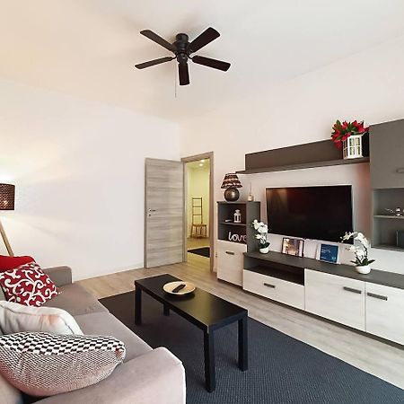 Genova Center Apartment - San Martino Bagian luar foto