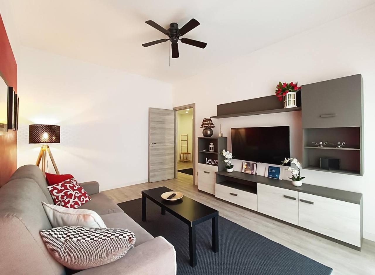 Genova Center Apartment - San Martino Bagian luar foto
